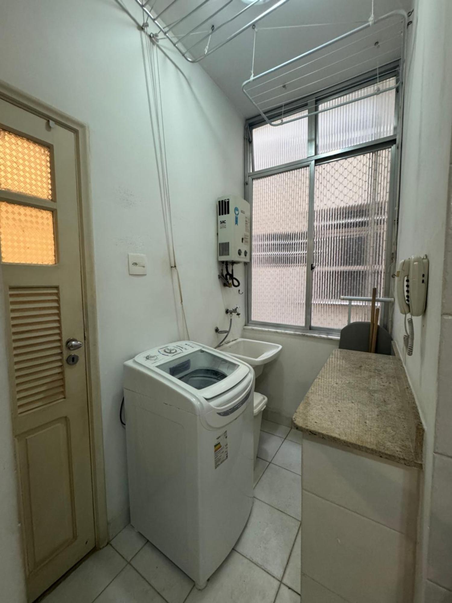 Apartamento 4 Minutos Da Amplo E Versatil Vp306-604